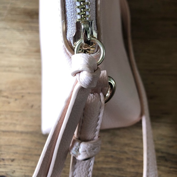 Small bucket bag - Picture 4 of 5